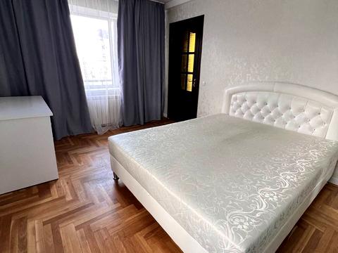 квартира за адресою Дніпровська набережна вул., 7-А