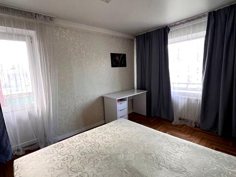 квартира за адресою Дніпровська набережна вул., 7-А