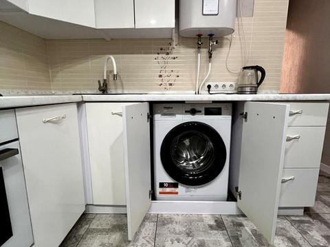 квартира за адресою Дніпровська набережна вул., 7-А