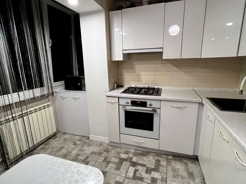 квартира за адресою Дніпровська набережна вул., 7-А