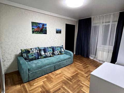 квартира за адресою Дніпровська набережна вул., 7-А