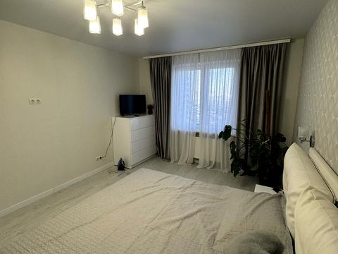 квартира за адресою Сергія Данченка вул., 5