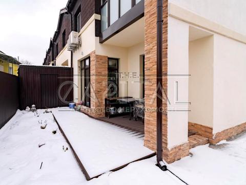 дом по адресу Набережна