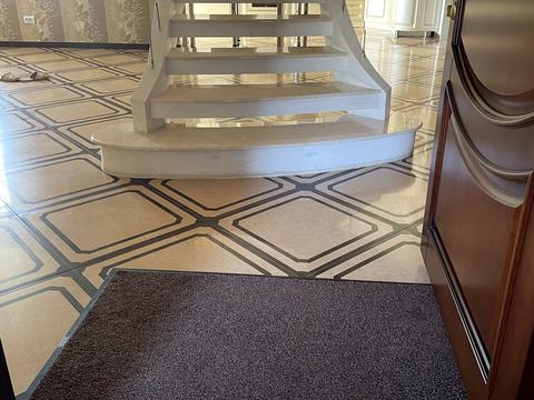 будинок за адресою Дорошенка вул.