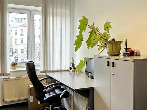 комерційна за адресою Київ, Велика Васильківська вул. (Червоноармійська), 9-2