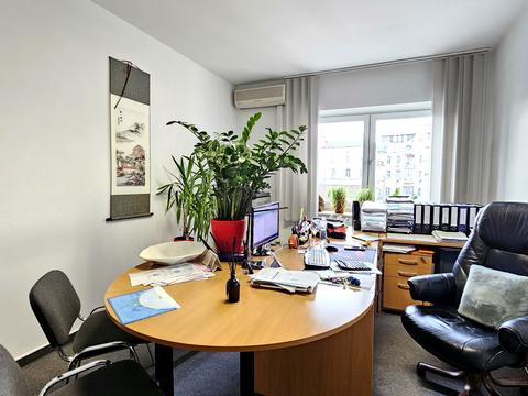 комерційна за адресою Київ, Велика Васильківська вул. (Червоноармійська), 9-2