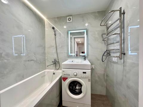 квартира за адресою Академіка Янгеля вул. (Фрунзе), 15