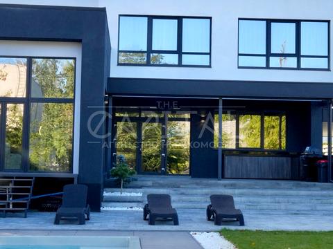 будинок за адресою вул. Заболотного Академіка