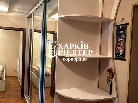 квартира по адресу Николая Бажана ул. (Кривомазова), 10