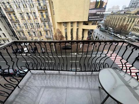 квартира за адресою Шота Руставелі вул., 5/14