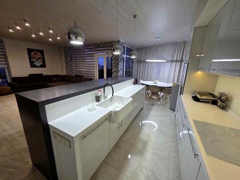 квартира по адресу Отакара Яроша пер., 20 к1