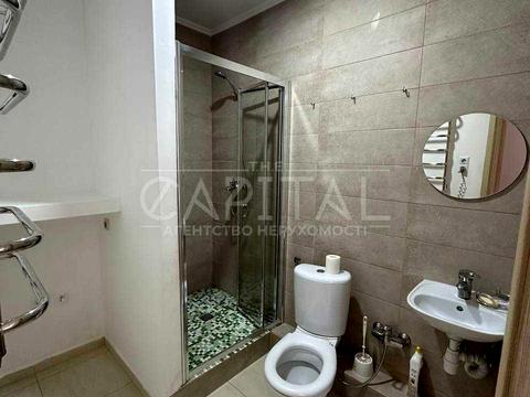 будинок за адресою Київ, Андрія Верхогляда вул. (Михайла Драгомирова)