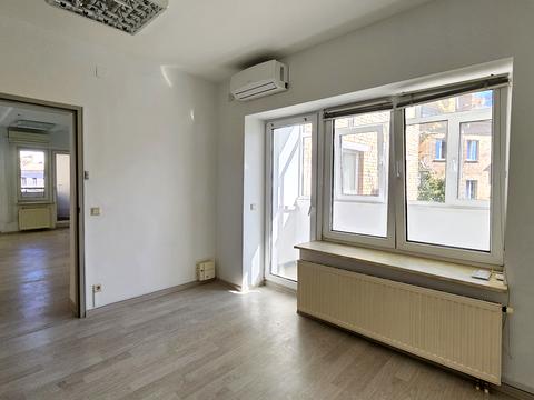 комерційна за адресою Велика Васильківська вул. (Червоноармійська), 9-2