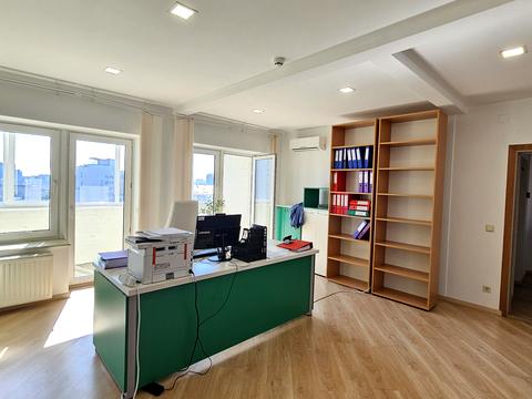 комерційна за адресою Велика Васильківська вул. (Червоноармійська), 9-2