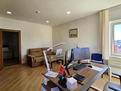 комерційна за адресою Велика Васильківська вул. (Червоноармійська), 9-2