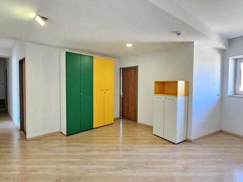 комерційна за адресою Велика Васильківська вул. (Червоноармійська), 9-2