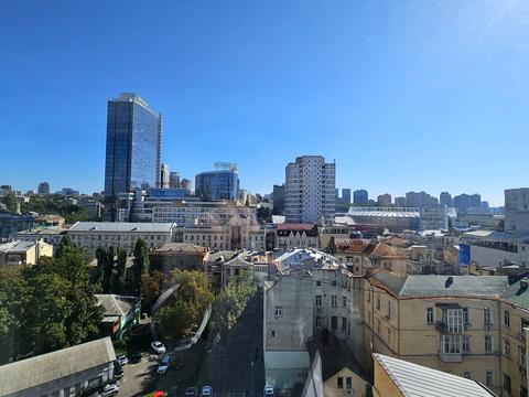 комерційна за адресою Велика Васильківська вул. (Червоноармійська), 9-2