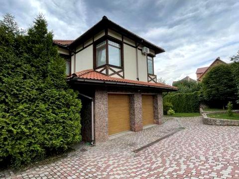 будинок за адресою Сонячна вул.