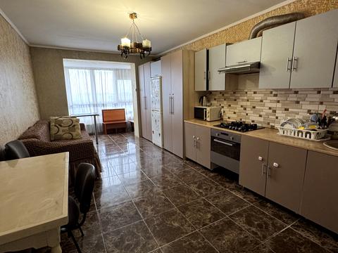 квартира за адресою Височана вул., 18