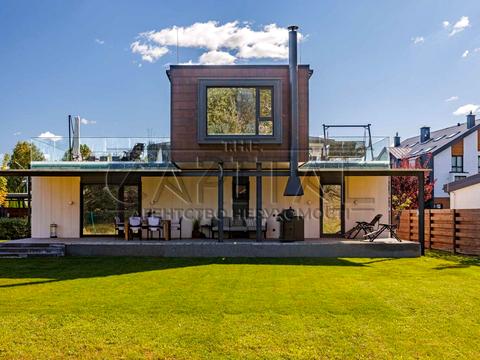 будинок за адресою вул. Золоті джерела