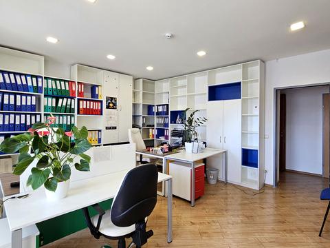 комерційна за адресою Велика Васильківська вул. (Червоноармійська), 9-2