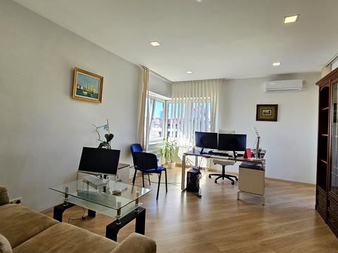 комерційна за адресою Велика Васильківська вул. (Червоноармійська), 9-2