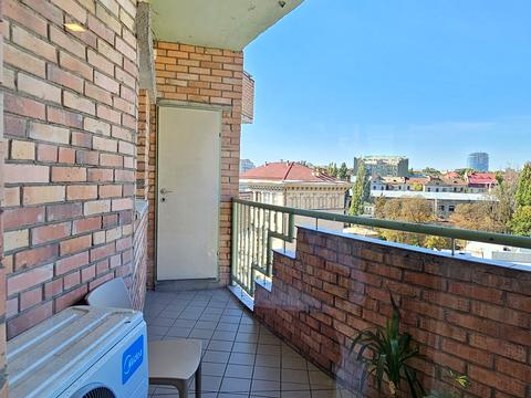 комерційна за адресою Велика Васильківська вул. (Червоноармійська), 9-2