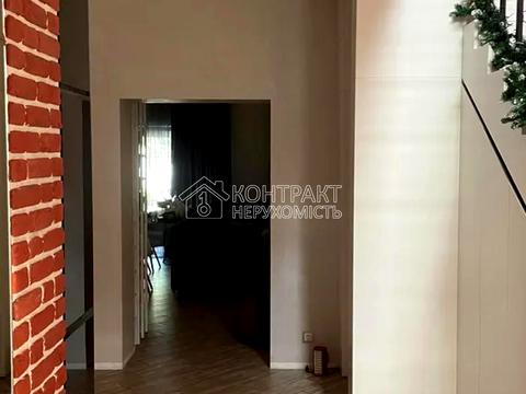 будинок за адресою Київська вул., 1