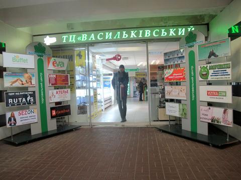 комерційна за адресою Васильківська вул., 37