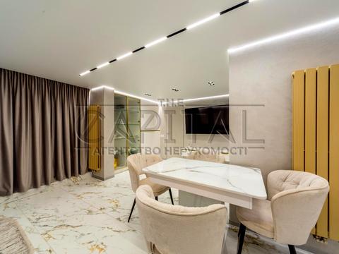 будинок за адресою вул. Союз Безрадичі