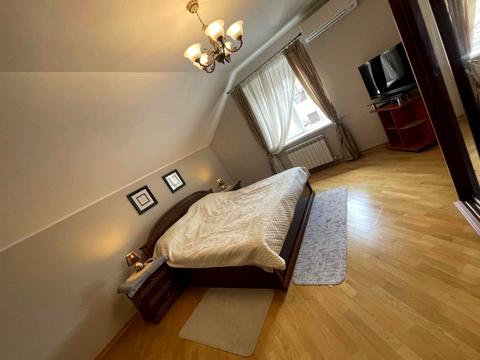 будинок за адресою вул. Тараса Шевченка