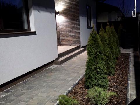 дом по адресу Центральна