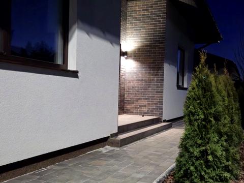 дом по адресу Центральна