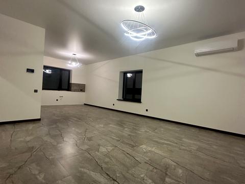 дом по адресу Центральна