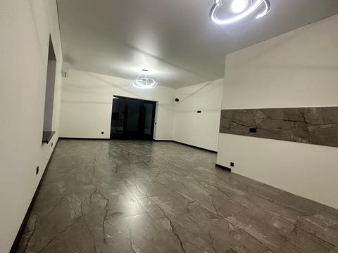 дом по адресу Центральна