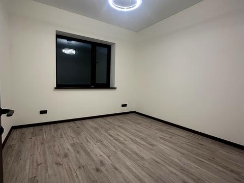 дом по адресу Центральна