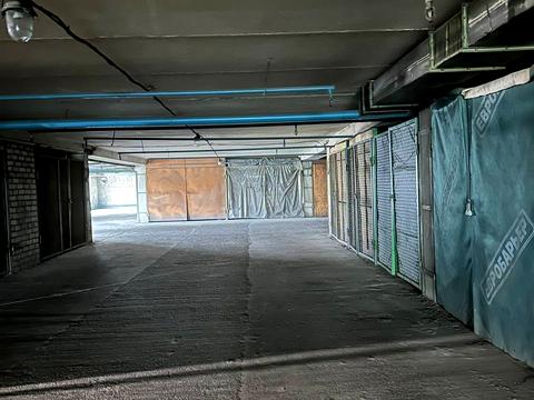 паркомісце за адресою Євгена Коновальця вул., 7а