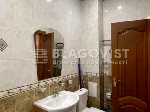 квартира за адресою Дмитрівська вул., 9-11