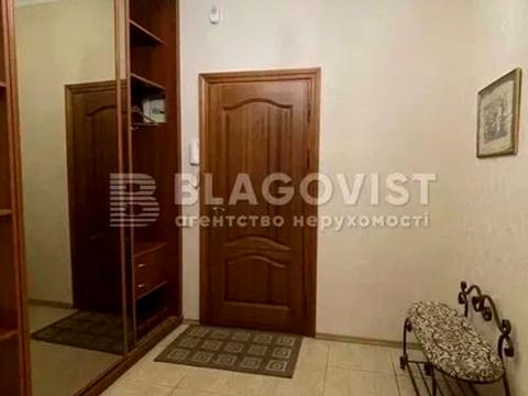 квартира за адресою Дмитрівська вул., 9-11