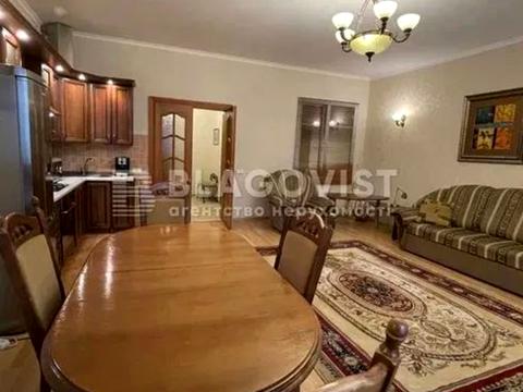 квартира за адресою Дмитрівська вул., 9-11