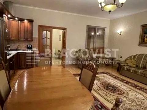 квартира за адресою Дмитрівська вул., 9-11