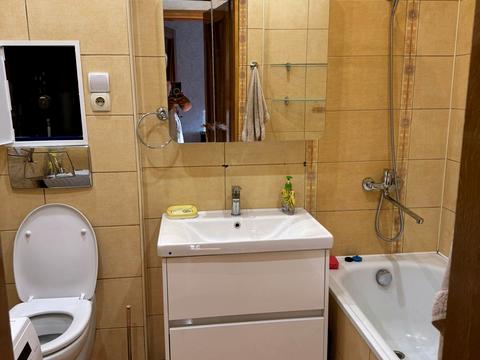 квартира за адресою Озерна вул., 10/1в