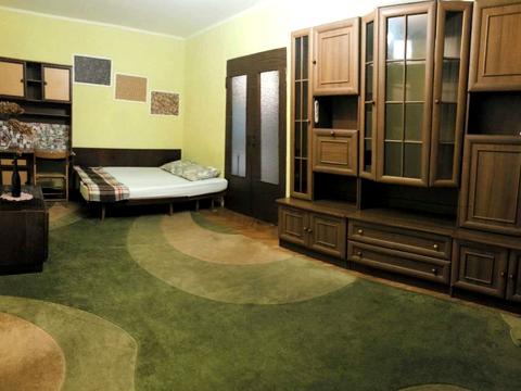 квартира по адресу Николая Василенко ул., 25/18;18/25