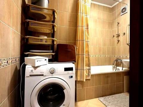 квартира за адресою Київ, Єреванська вул., 23