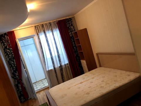 квартира за адресою Академіка Корольова вул., 80