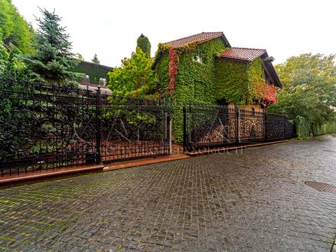 дом по адресу Пірятинська