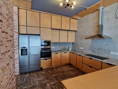 дом по адресу Будівельників вул., 4