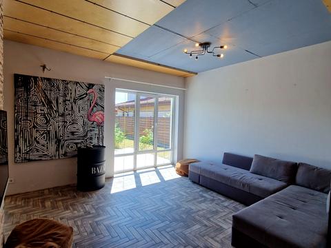 дом по адресу Будівельників вул., 4