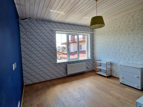 дом по адресу Будівельників вул., 4