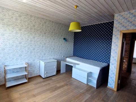 дом по адресу Будівельників вул., 4